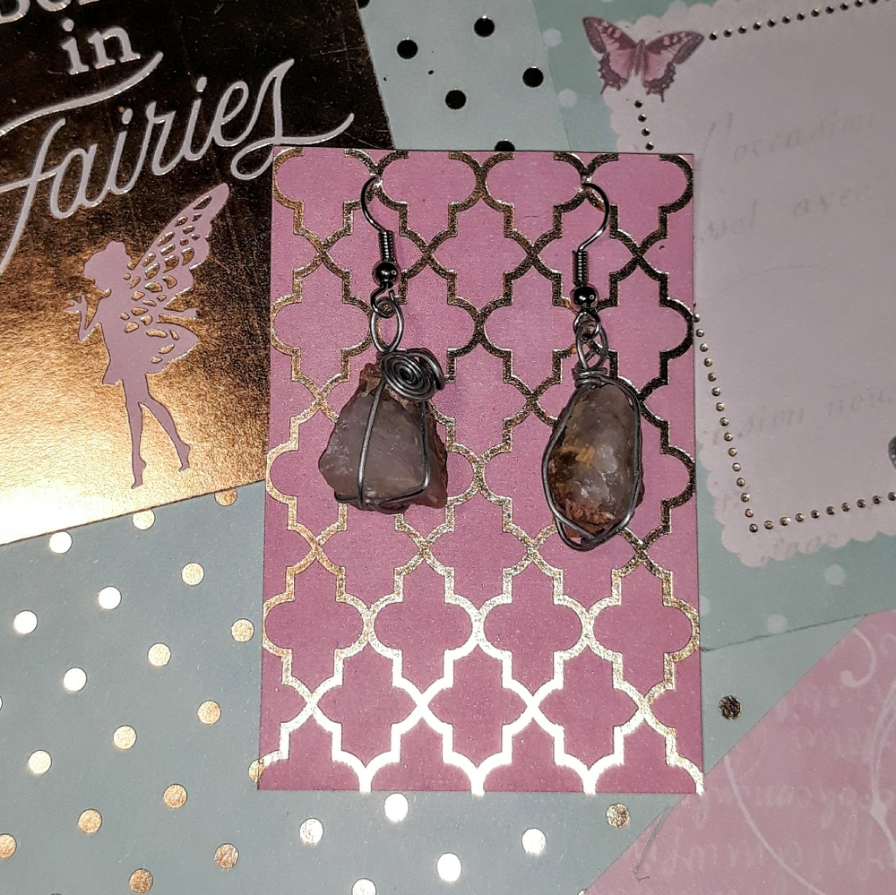 Colorado raw white/smoke Quartz agate earrings